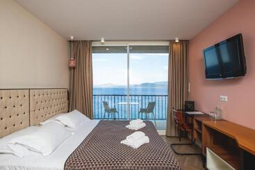 酒店 La Pietra Restaurant & Spa