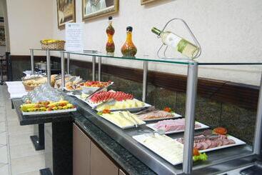 فندق Nacional Inn Curitiba Estação Shopping