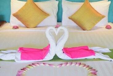 هتل Navutu Dreams Resort & Wellness Retreat