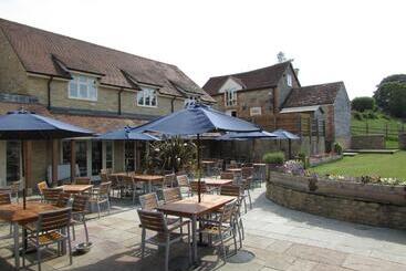 בית מלון כפרי The Kings Arms