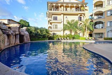 ツーリストアパートメント Stay In Tamarindo Condominiums