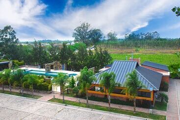 Hotel Alto Del Camino