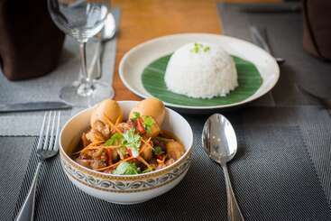 酒店 Apsara Centrepole