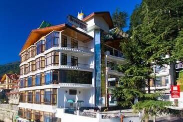 هتل Broadways Inn