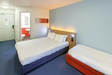 酒店 Redwings Lodge Wolverhampton Central