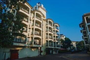 ホテル Royale Assagao Resort   Near Vagator Beach