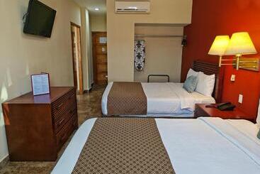 ホテル Seven Crown La Paz Centro Historico