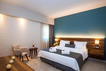 酒店 Solimar Aquamarine Resort