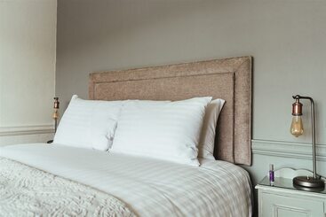 فندق The Falcon Painswick