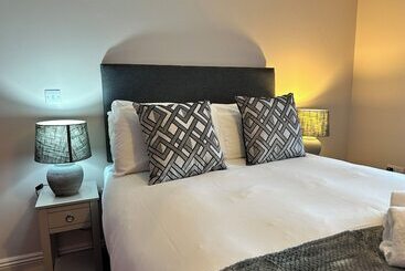 酒店 The Prince Albert Pub &