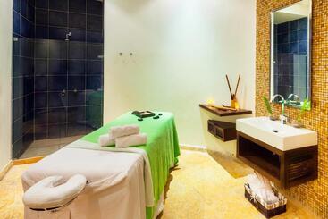 منتجع Decameron Baru  All Inclusive