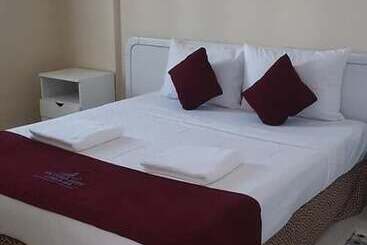 منتجع Victoria Suite Hotel & Spa