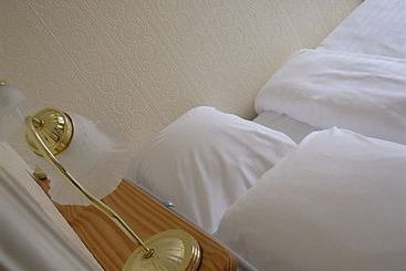 مبيت وإفطار Rainbow Lodge Guest House