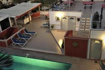 Cabo Paraiso Condos And Studios
