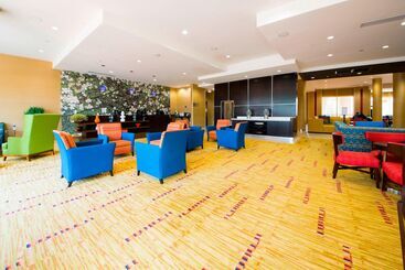 Отель Courtyard Warner Robins