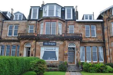 호텔 The Ardyne Guest House