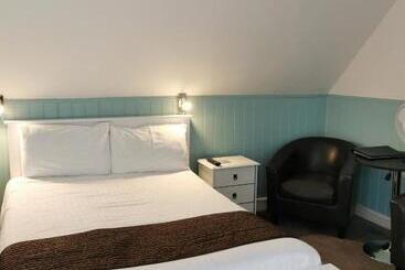 فندق The Elmfield