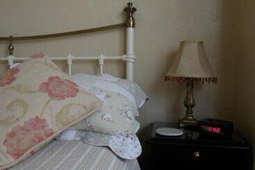 צימר The Farthings