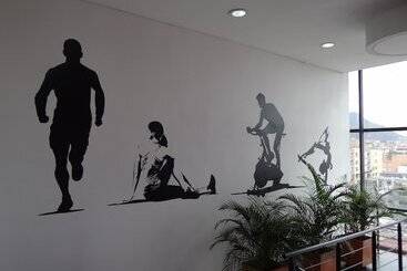 فندق Bh Parque 93