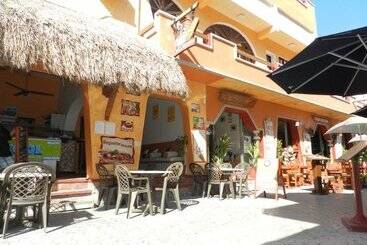 فندق & Restaurant Bucaneros, Isla Mujeres