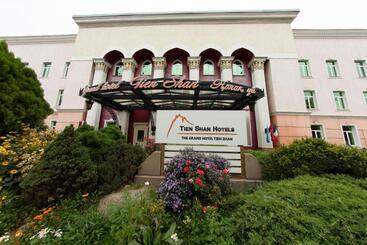 هتل Grand Tien Shan