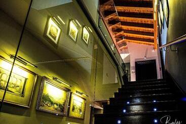 فندق Hospederia Los Templarios