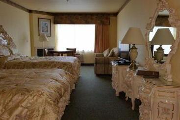 ホテル Palace Inn & Suites