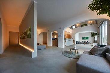 Отель Voi Marsa Sicla Essentia