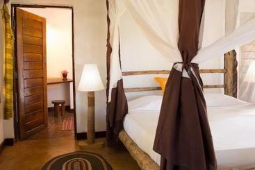 방갈로 Kichanga Lodge