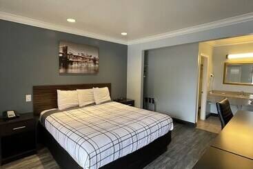 モーテル La Casa Inn