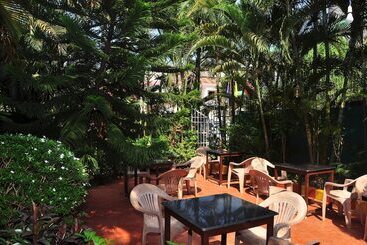 Villa Theresa Beach Resort