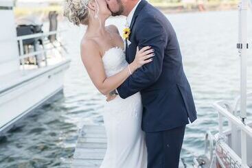 Arrowwood Resort At Cedar Shore