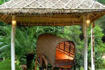 Carmelia Haven Resort Thekkady