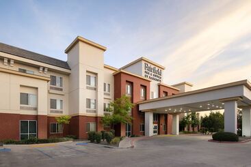 Отель Fairfield Inn & Suites By Marriott Visalia Tulare