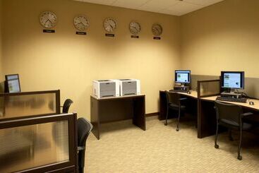 Отель Hyatt House Sterling/dulles Airport North