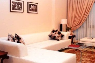 Hotel Serene Landmark Residence