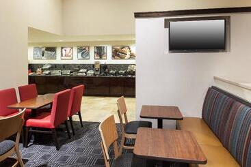 酒店 Towneplace Suites By Marriott San Antonio Airport