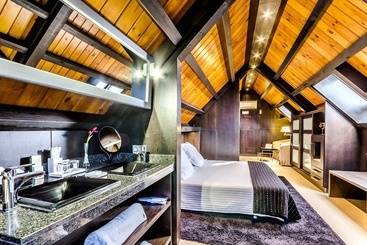 בית מלון כפרי Yit Abentofail