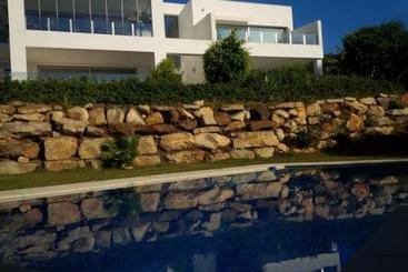 Miramar Apartamentos de Lujo 