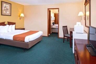 فندق Americas Best Value Inn Plattsburgh