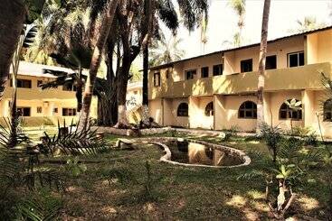 ホテル Badala Park