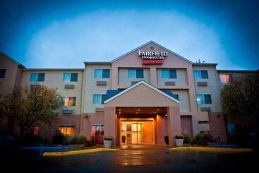 فندق Fairfield Inn & Suites Bismarck North