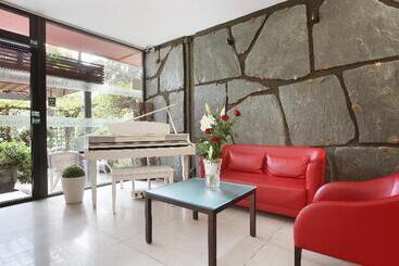 בית מלון כפרי Rotonde