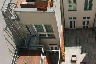 هتل Safestay Vienna Margaretenviertel