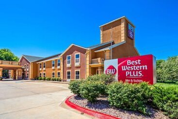 ホテル Best Western Plus Midwest Inn & Suites