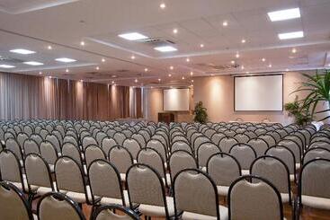 בית מלון כפרי Bristol Portal Do Iguaçu Curitiba Aeroporto