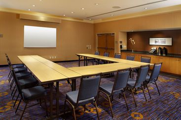هتل Courtyard By Marriott Pittsburgh Shadyside