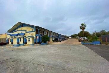 فندق Economy Lodge Texas City Refinery