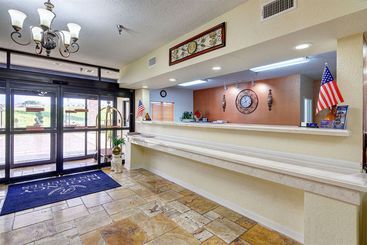 هتل Regency Inn & Suites Biloxi
