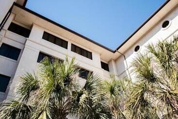 The Cook Hotel And Conference Center At Lsu